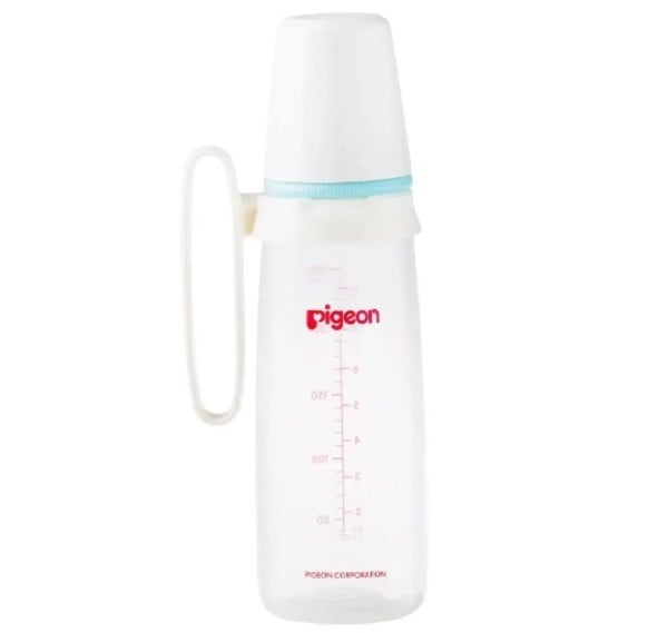 Pigeon Plastic Nursing Bottle with Cap 240ml